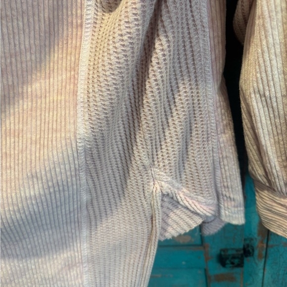 WE THE FREE Corduroy Button-Up Shacket with GORGEOUS embroidery & fun details🌺 - Picture 7 of 9